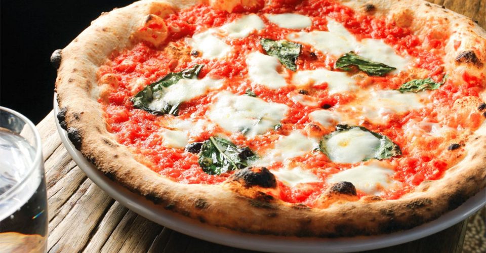 La storia della pizza napoletana